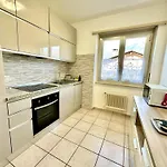 Relax & Comfort In Near Locarno Lejlighed