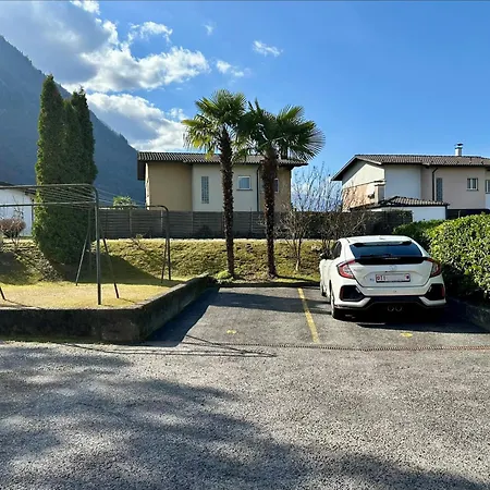 Relax & Comfort In Near Locarno Quartino