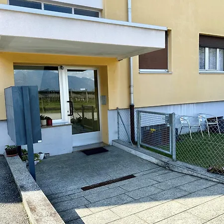 Relax & Comfort In Near Locarno * Quartino